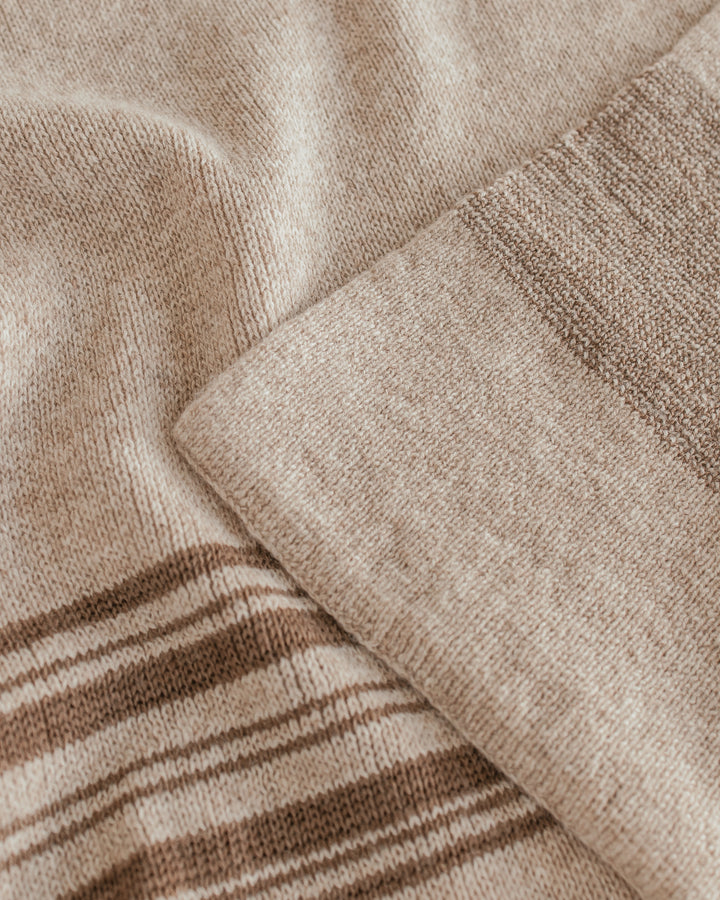 Hvid Blanket Gilbert Sand - Walnut