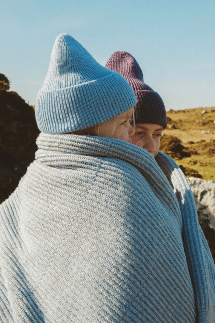 Hvid Blanket Gaston Frost Blue - La Gentile Store
