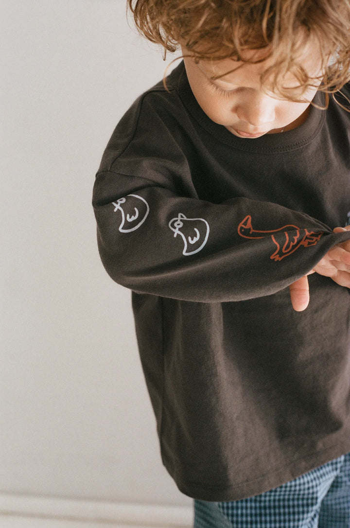Juni Duck Duck Goose Tee Washed Black