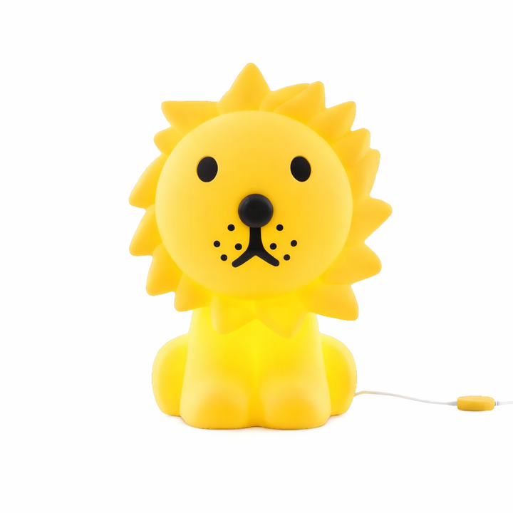 Mr. Maria Lion Star Light