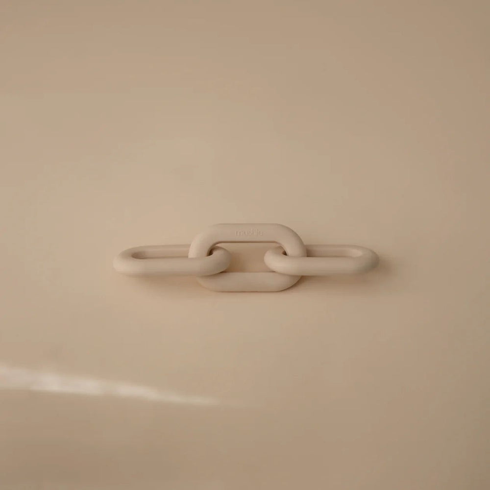 Mushie Links Teether Shifting Sand - La Gentile Store