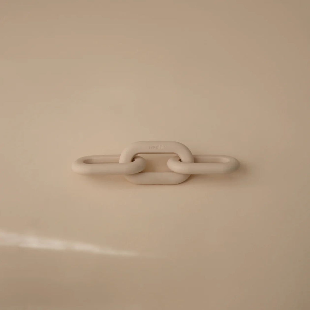 Mushie Links Teether Shifting Sand - La Gentile Store