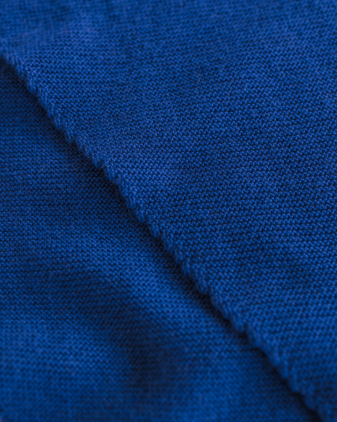 Hvid Cobalt Blue Triangle Scarf Josephina